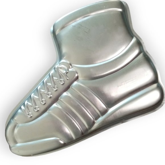 Wilton 2 vintage 1970s cake pans new cowboy and running shoe - Picture 6 of 8